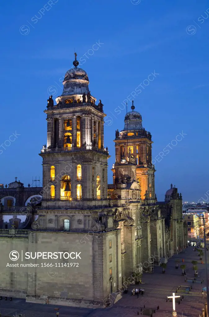 Mexico City Metropolitan Cathedral in the evening, Mexico City, Mexico