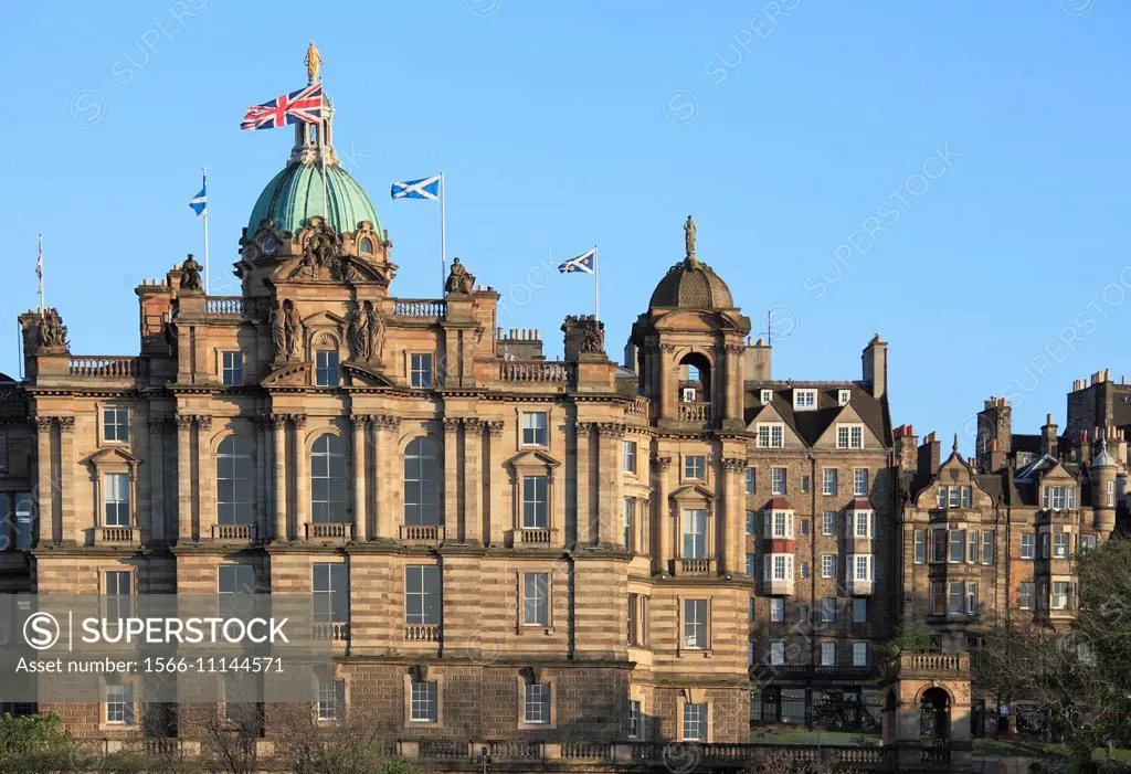 UK, Scotland, Edinburgh, Bank of Scotland, skyline,.