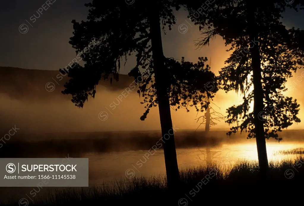 Paulina Lake sunrise, Newberry National Volcanic Monument, Oregon.