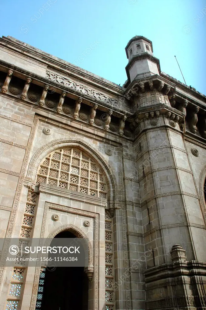 Mumbai, India: The Gateway of India