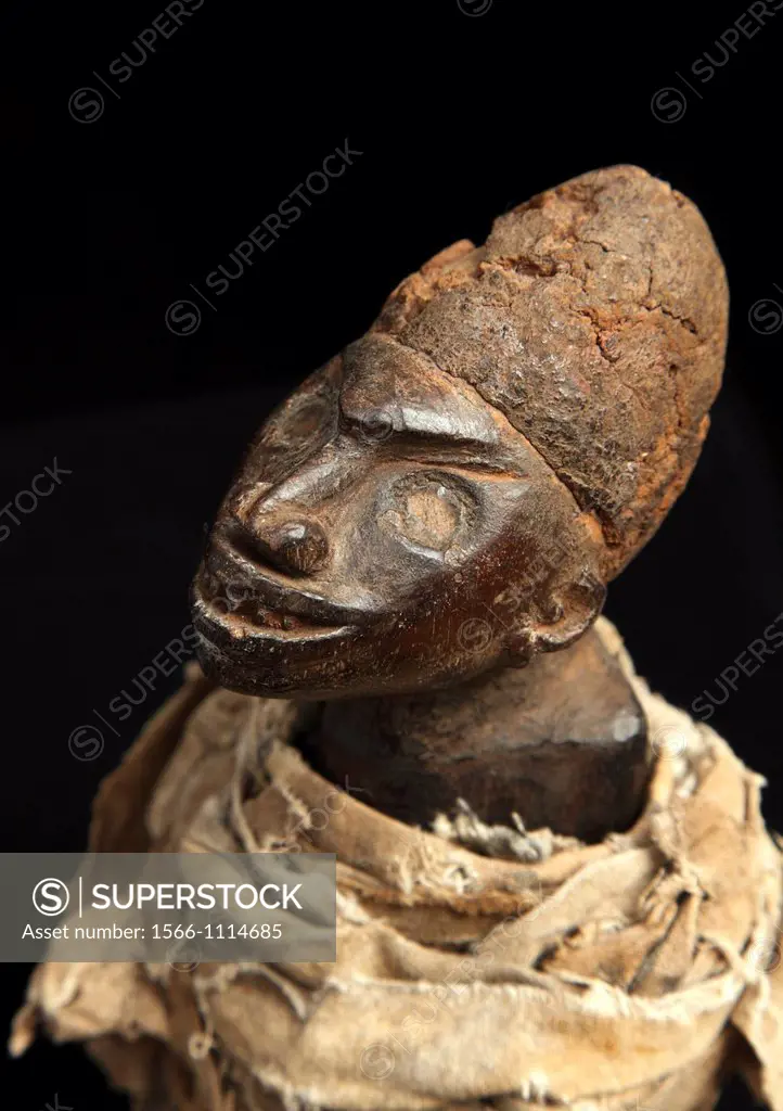 Yombe Bakongo, tribal art sculpture, Congo, Africa