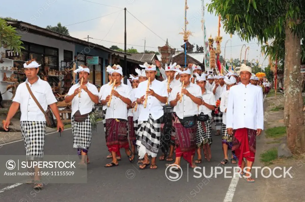 A Hindu temple procession,Tegallelang, near Ubud. Bali, Indonesia.