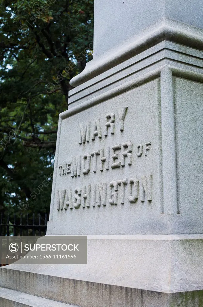 USA, Virginia, Fredericksburg, Mary Washington Monument and grave, burial place of the mother of George Washington.