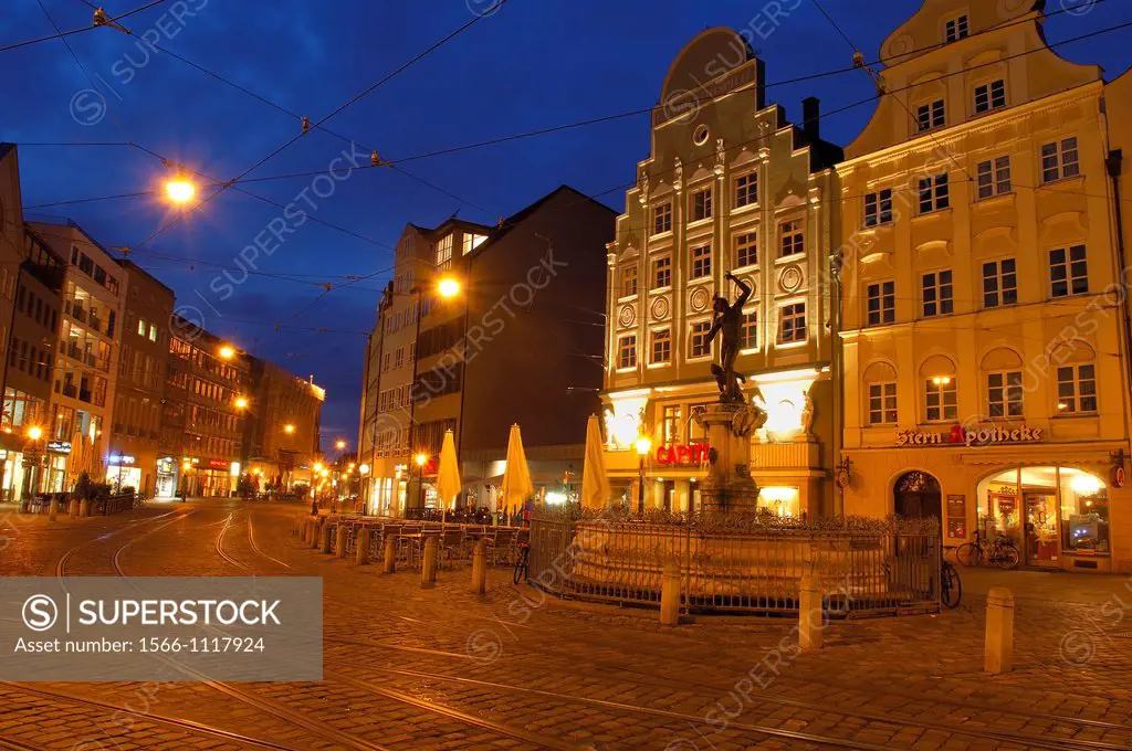 Moritzplatz market square and Maximilianstrasse (Maximilian street) with Mercury Fountain, Augsburg, Romantic Road (Romantische Strasse), Swabia, Bava...