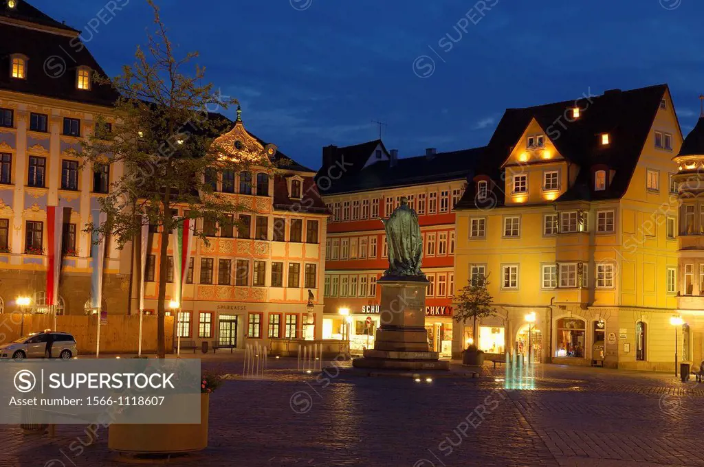 Prince Albert memorial on Marktplatz (Market Square), Coburg, Upper Franconia, Franconia, Bavaria, Germany, Europe