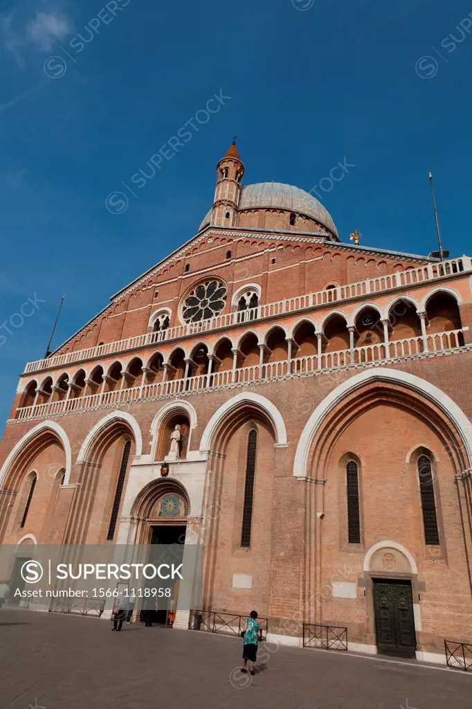 The Pontifical Basilica of Saint Anthony of Padua, Veneto, Italy, Europe