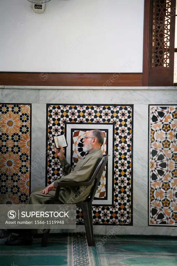 People praying at Al Husseiny mosque in downtown Amman, Jordan