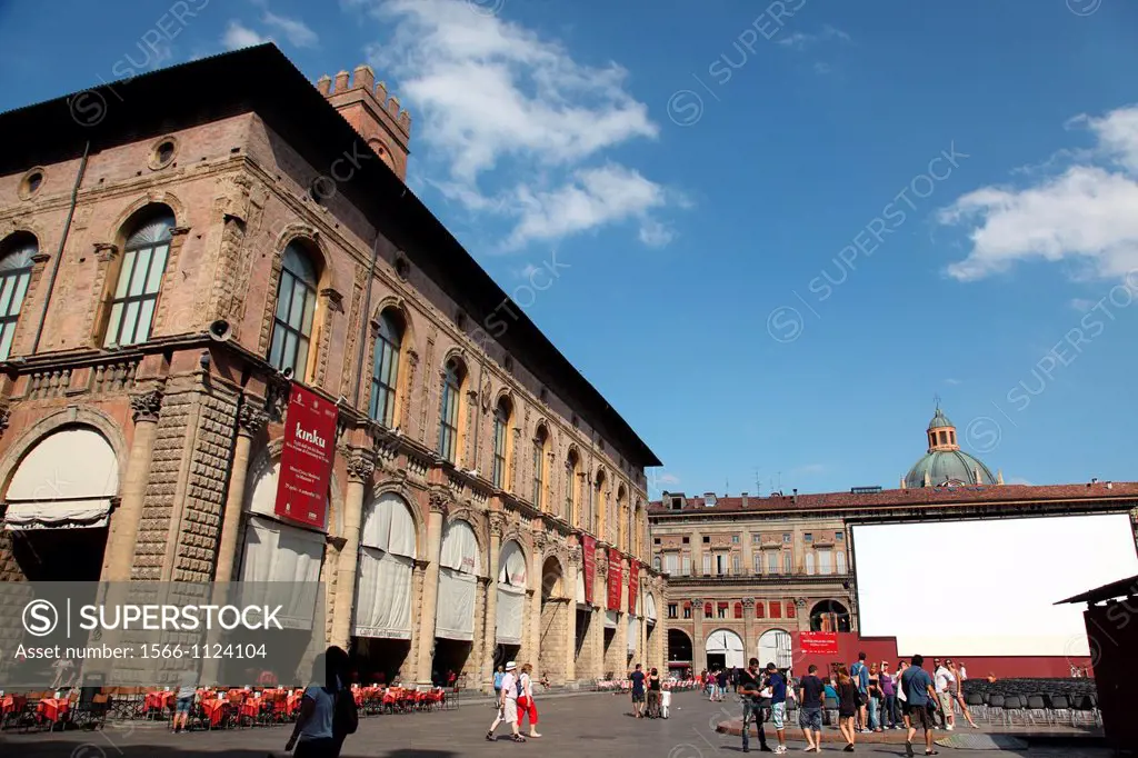 Bologna palazzo del podestà Podesta Palace Piazza Maggiore Main Square Emilia Romagna