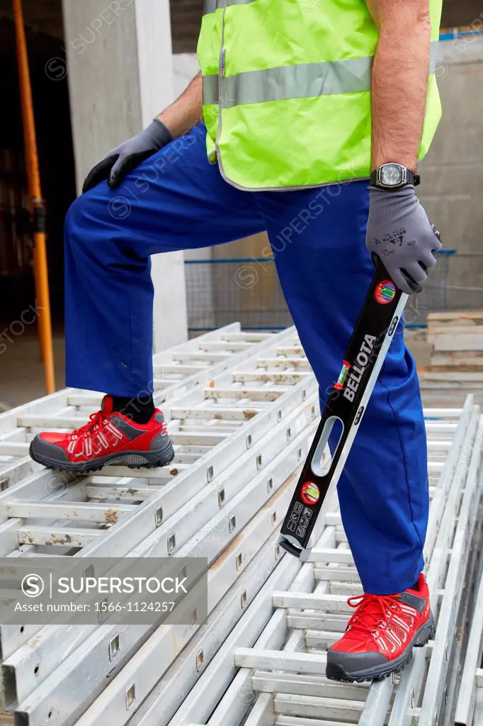 Level, Hand Tools for construction, Worker, Housing construction, Basque Country, Spain