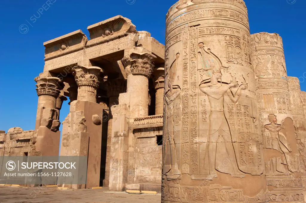 Egypt, Nile valley, cruise on the Nile river between Luxor and Aswan, Kom Ombo, Temple of Sobek and Horus