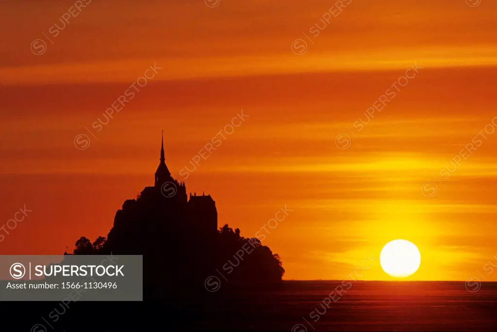 Mont-Saint-Michel bay at sunset, Manche department, Normandy region, France, Europe