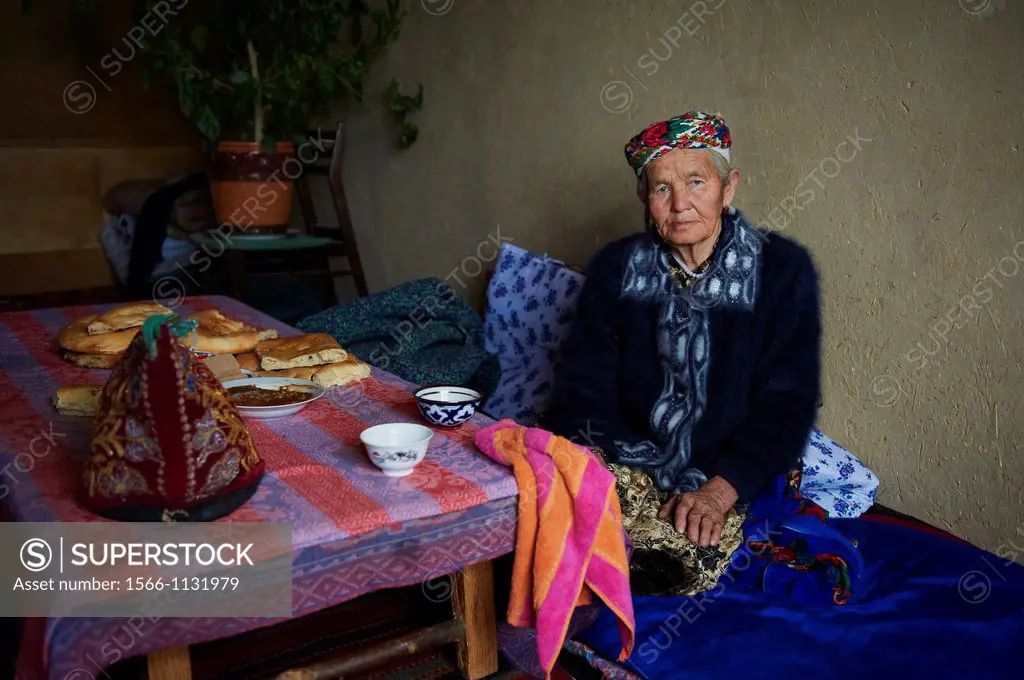 Uzbekistan, village of Karchi
