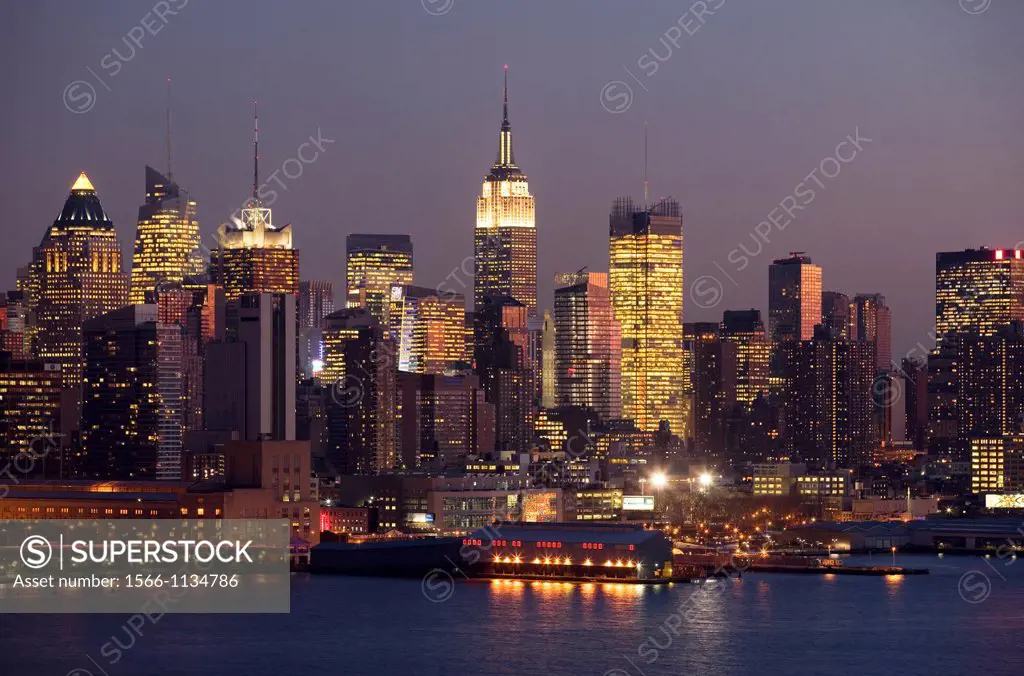 Midtown Skyline Hudson River Manhattan New York USA