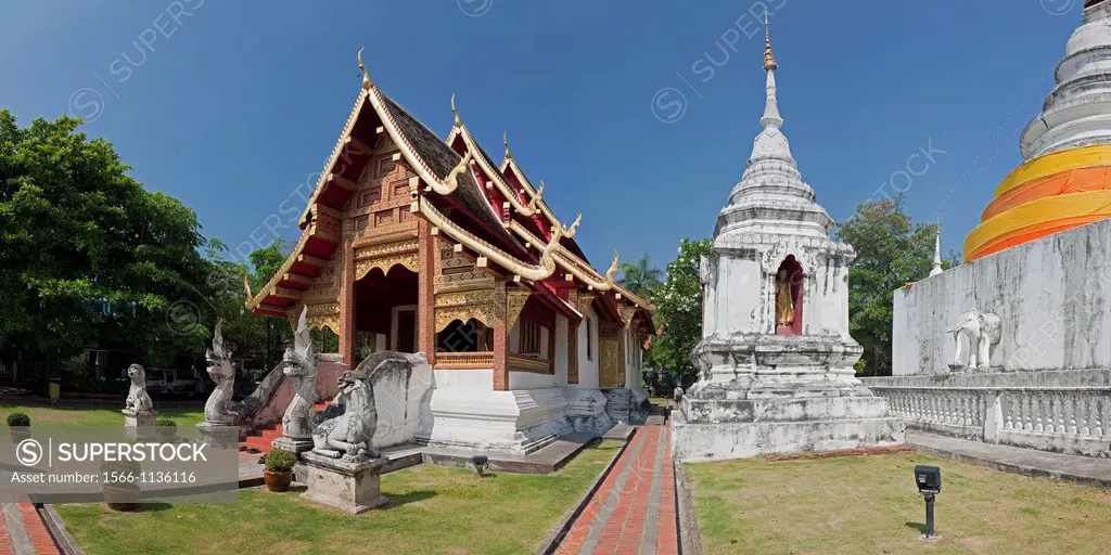 ´Wihan Lai Kham´ building and stupas, Wat Phra Singh, Chiang Mai, Thailand