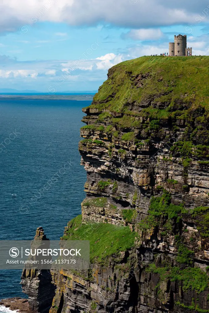 O´brien´s Tower, Cliffs Of Moher, Co Clare, Ireland