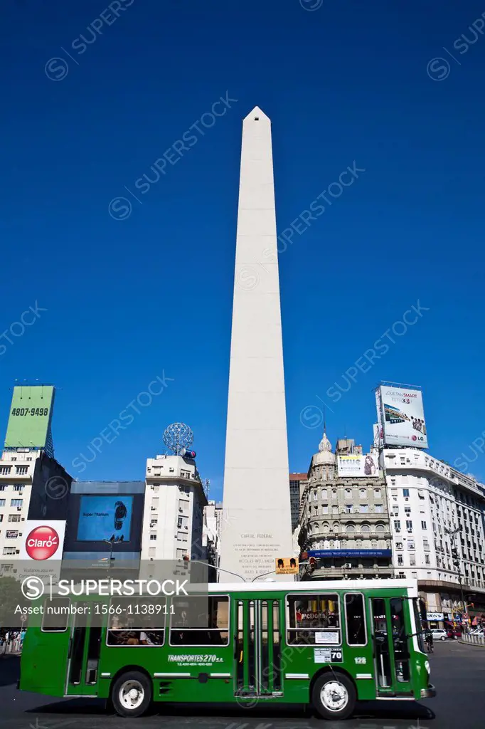 Plaza Republica and the obelisk in the city center, Buenos Aires, Argentina