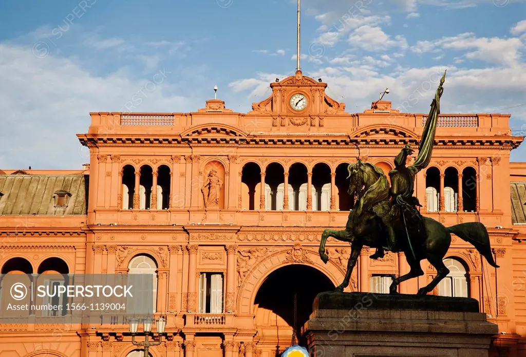 Casa Rosada, the presidential palace on Plaza de Mayo, Buenos Aires, Argentina