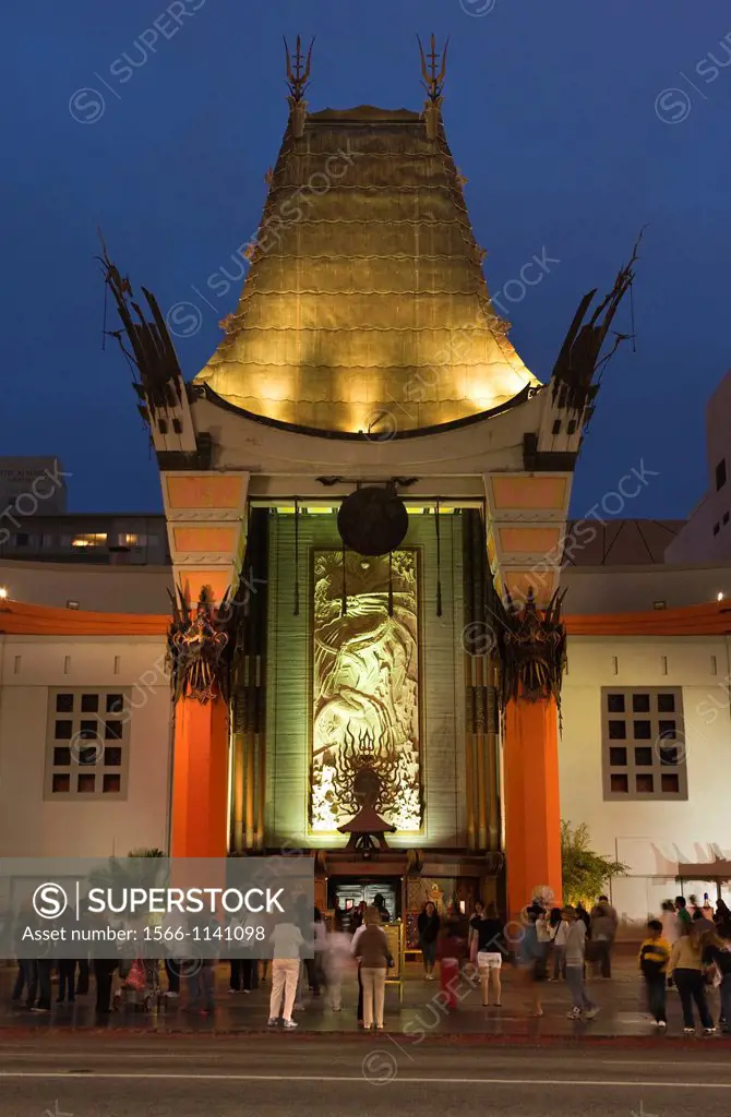MANNÕS CHINESE THEATER HOLLYWOOD BOULEVARD HOLLYWOOD LOS ANGELES CALIFORNIA USA