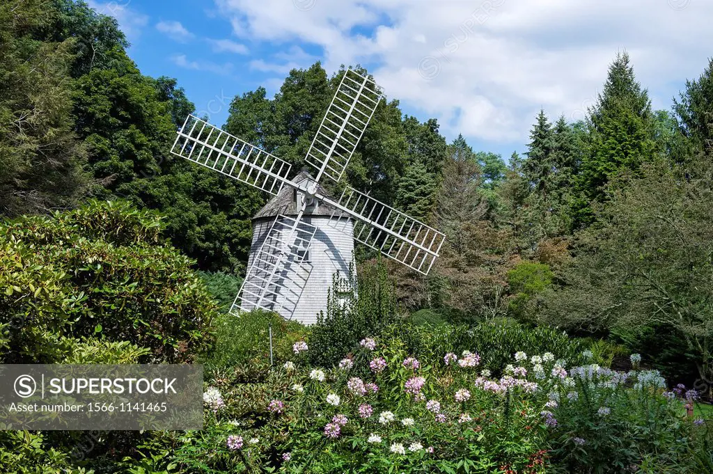 Windmill Garden, Heritage Museums and Gardens, Sandwich, Massachusetts, USA