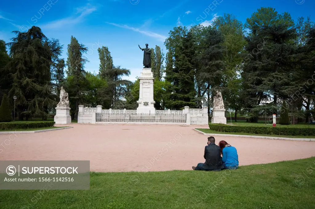 Italy, Lombardy, Mantua, Piazza Virgiliana Square, Monument to Virgilio
