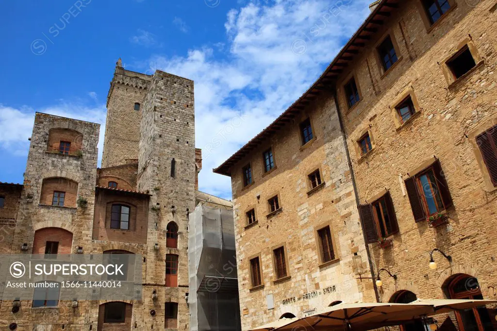 Tower, Cisterna Square, San Gimignano, Tuscany, Italy.