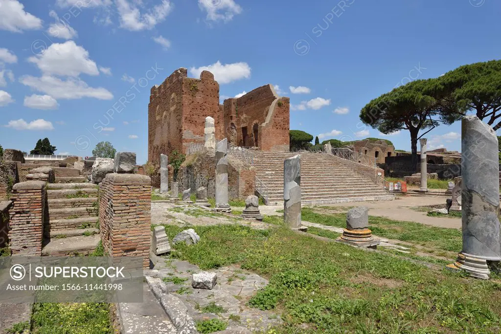 Rome. Italy. Ostia Antica. The roman Forum & Capitolium (centre).