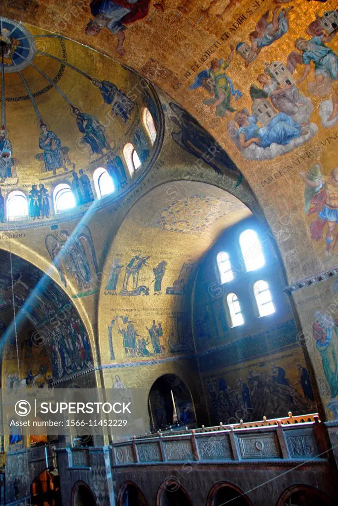 Mosaics, St. Mark´s Basilica, Venice, Italy