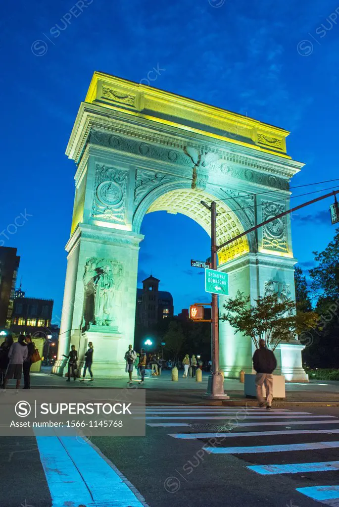 New York City, NY, USA, Street Scenes, Greenwich Village, Night , Washington Square Park, Arch