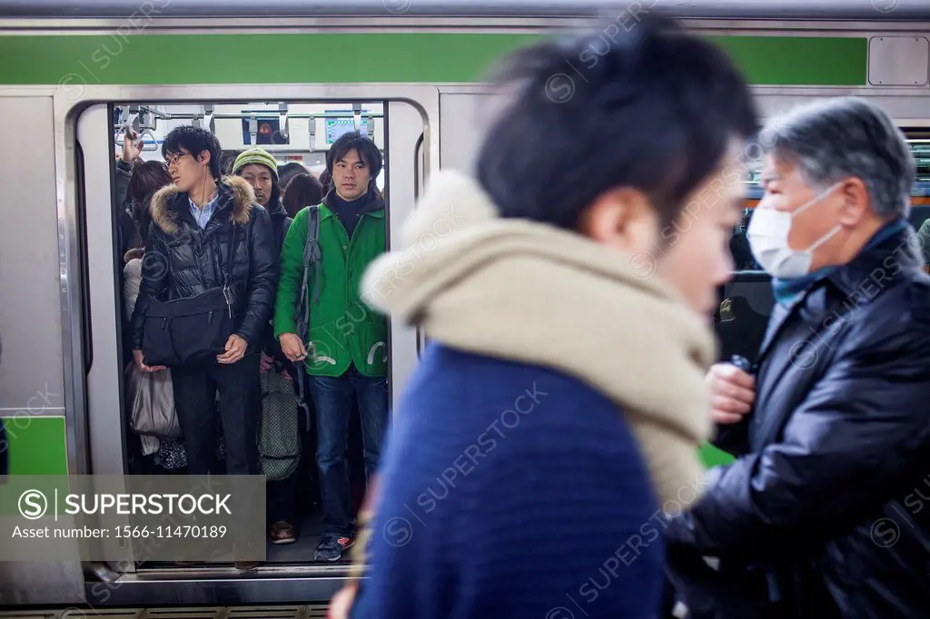 Rush hour at JR Shinjuku Railway station.Yamanote Line.Shinjuku, Tokyo, Japan.