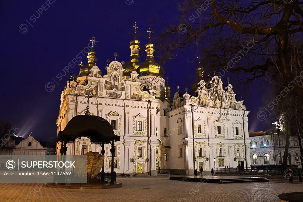 Uspenskiy Cathedral with golden domes, Kiev Lavra, Kiev, Ukraine