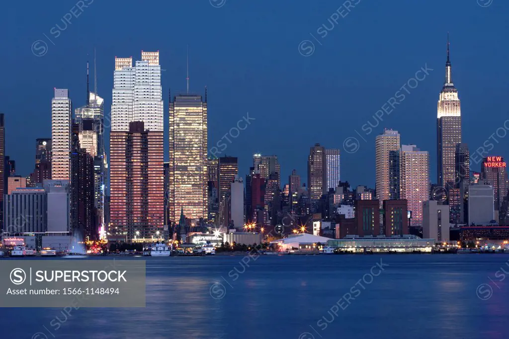 Midtown Skyline Hudson River Manhattan New York City USA