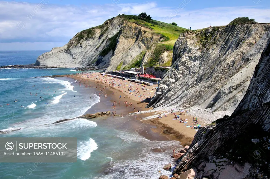 ´Flysch´ rock strata, Itzurun beach, Zumaia, Guipuzcoa, Basque Country, Spain.