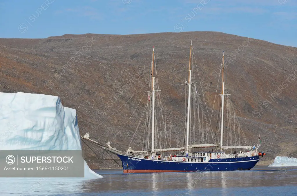 Greenland, Baffin Bay, Nuussuaq, Schooner Rembrandt Van Rijn lying at anchor