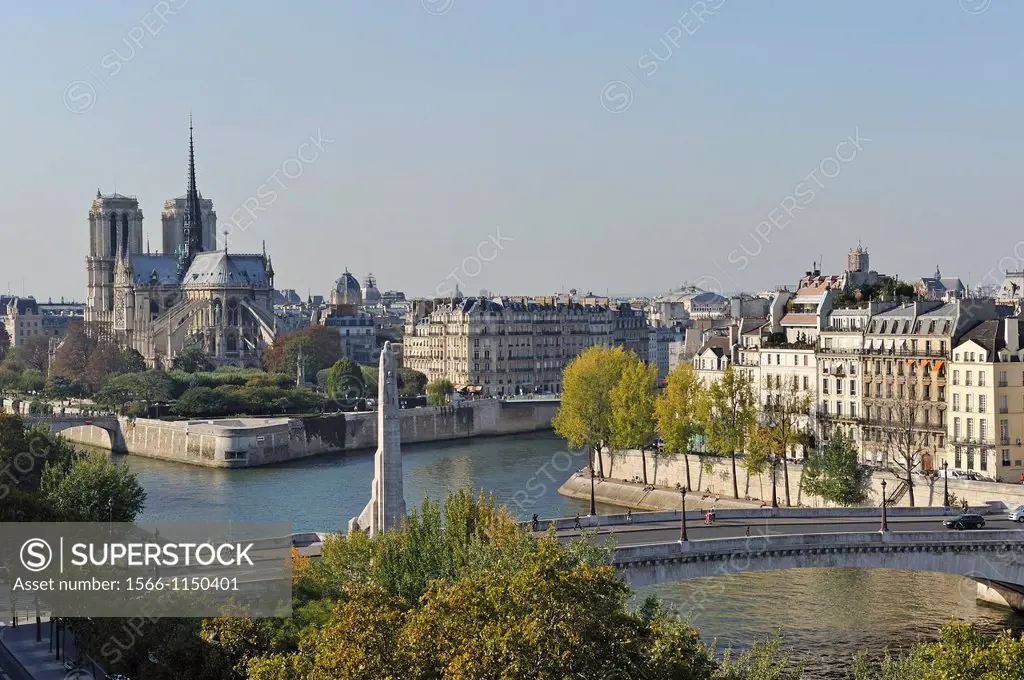 overview of Pont de la Tournelle, Saint-Louis and Cite islands on Seine River from the top of the Arab World Institute, Paris, Ile-de-France region, F...