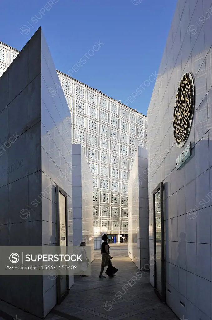 Arab World Institute designed by Jean Nouvel and Architecture-Studio, Paris, Ile-de-France region, France, Europe