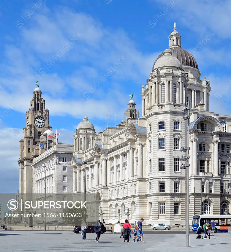 ´ the three graces ´ are the buildings in the picture, they are the liver building, the cunard building, and the port of liverpool building, at the do...