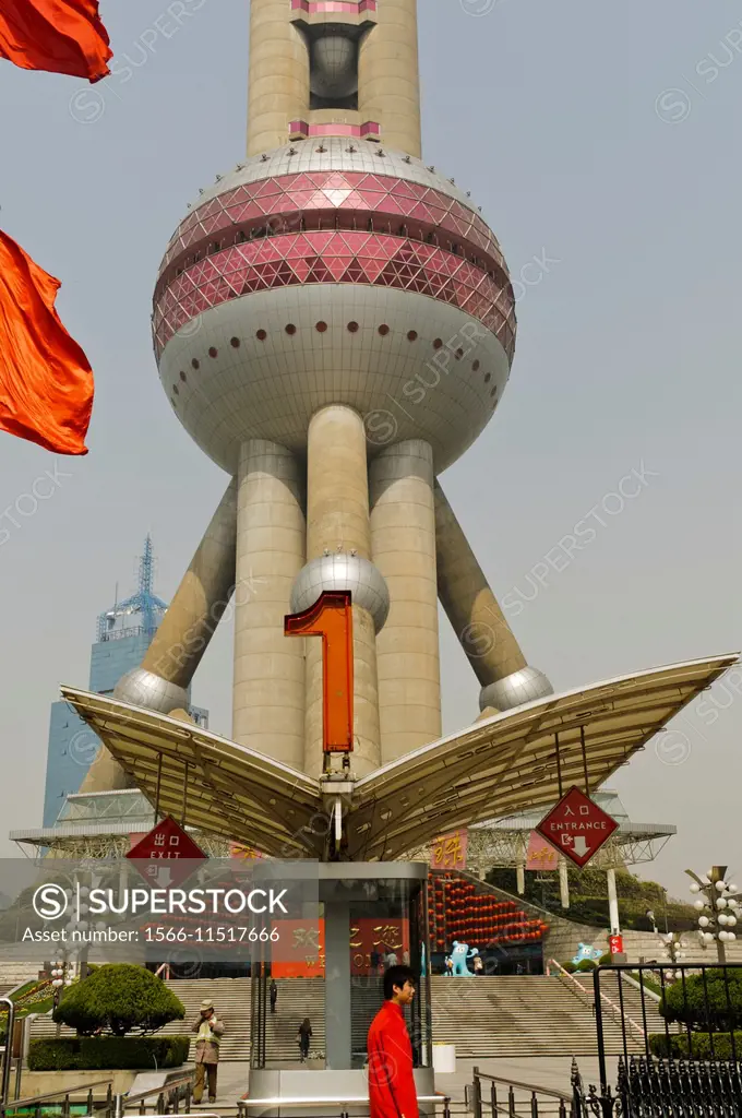 The ´Oriental Pearl TV Tower´, Pudong Business District, Shanghai, China, Asia.