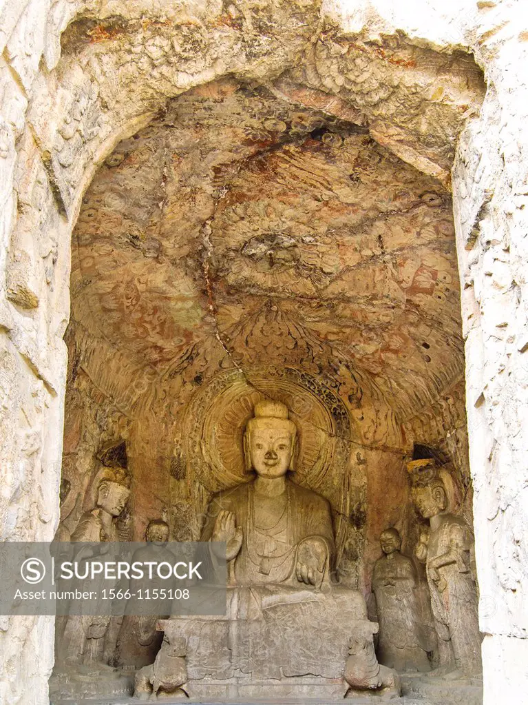 The grottoes were started around the year 493 when Emperor Xiaowen of the Northern Wei Dynasty 386-534 moved the capital to Luoyang and were continuou...