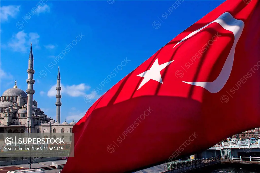 Turkey, Istanbul, Yeni Mosque (New Mosque ,Istanbul).