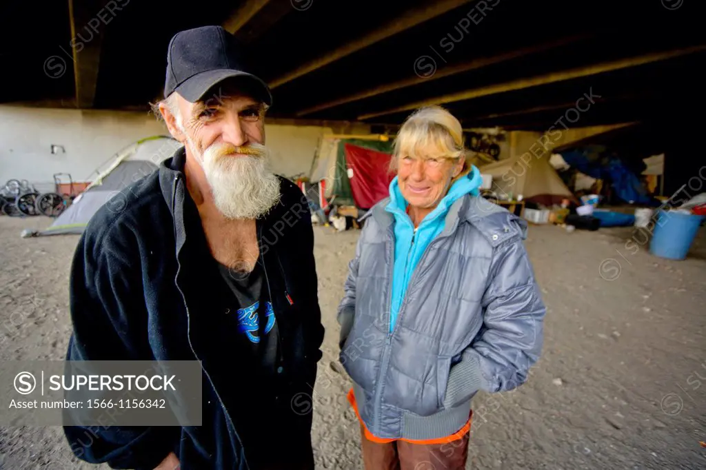 Homeless military veterans live under a Southern California bridge in jerry-built shelters A charitable veterans outreach program provides food and cl...