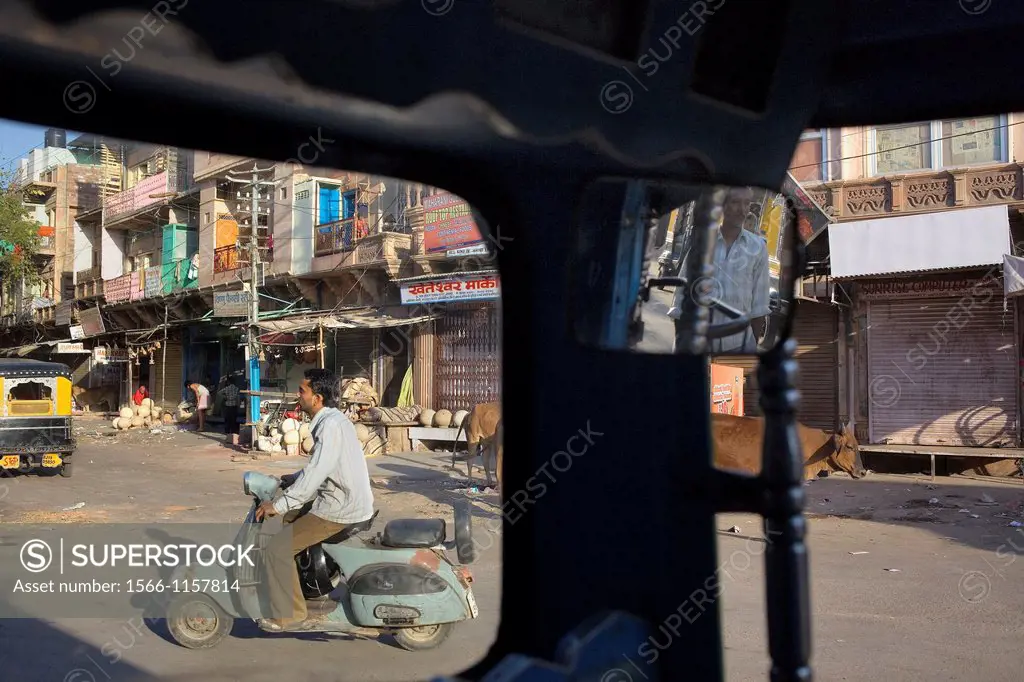 street scene near Sardar market,Jodhpur, Rajasthan, India