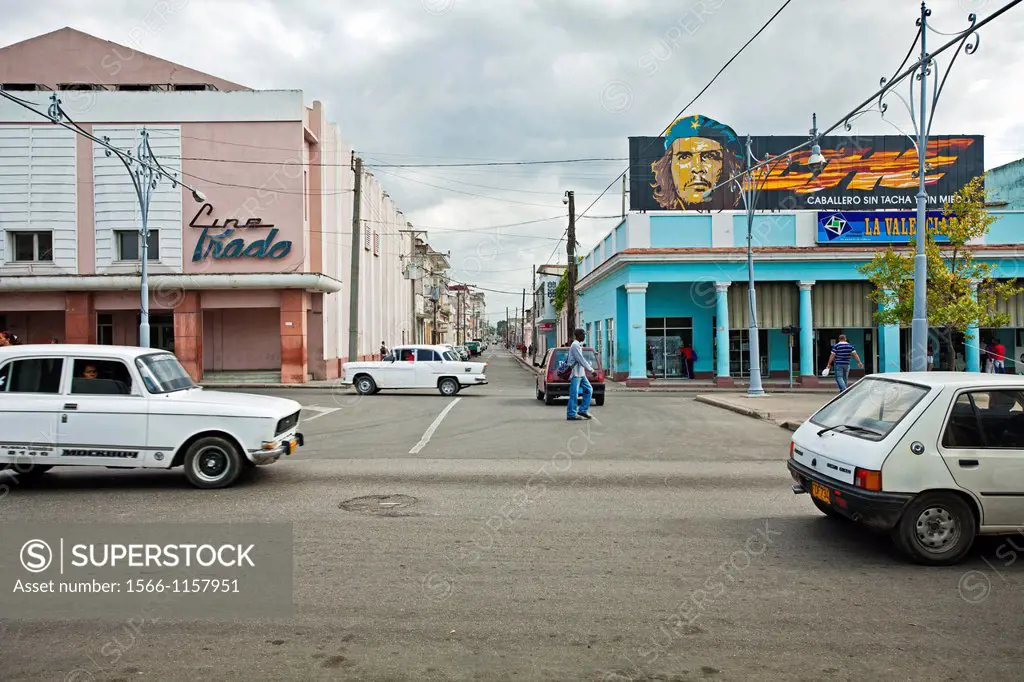 Propaganda of El Che Ernesto Che Guevara, Paseo El Prado, Cienfuegos, Cuba.