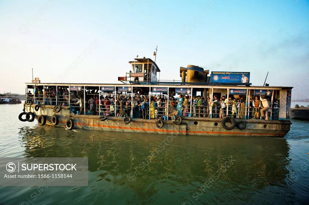 Hooghly River, Kolkata, India, Ganges River.