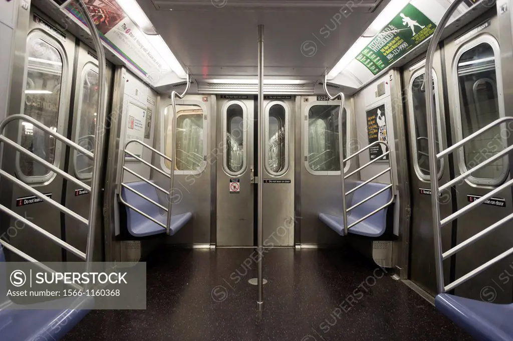 An empty New York City Transit Authority subway car on the ´E´ line, seen at its World Trade Center terminus