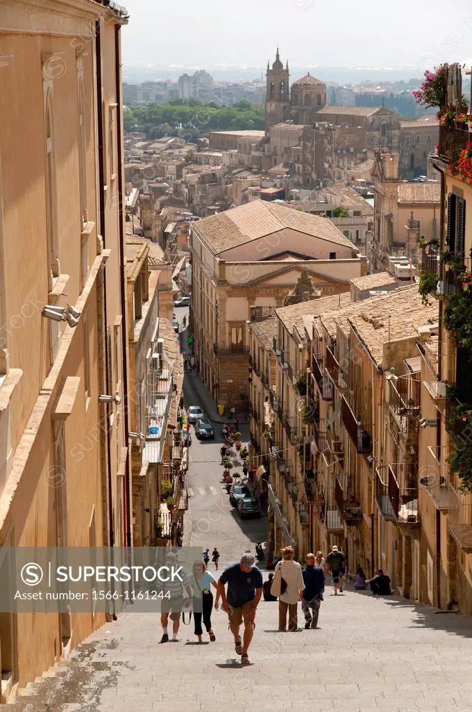 Italy, Sicily, Caltogirione, Medieval town known for it´s fine ceramics  View from the top of a long steep staircase to the upper town