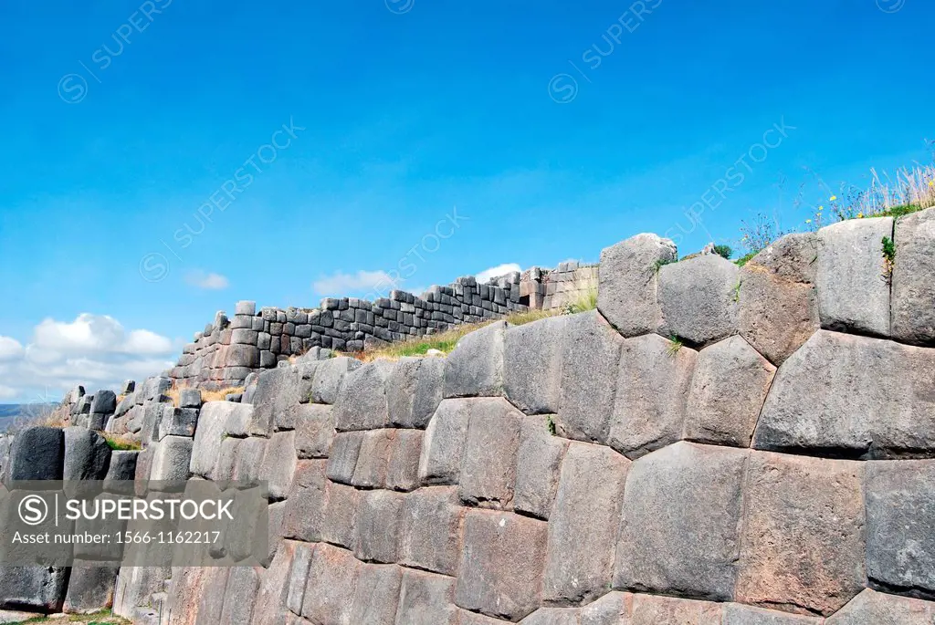 View of the fortress of Sacsayhuaman, Perú.