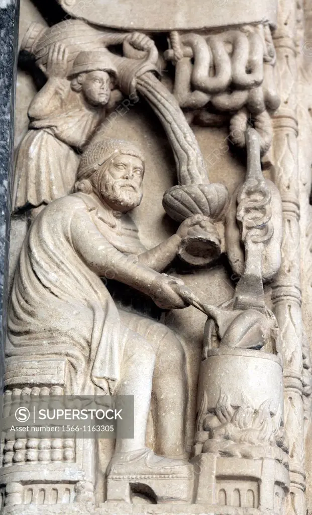 Romanesque portal by master sculptor Radovan 1240s, cathedral of St  Lawrence, Trogir, Dalmatia, Croatia