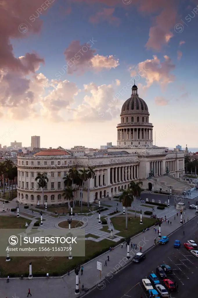 Cuba, Havana, Havana Vieja, elevated view of the Capitolio Nacional, sunset