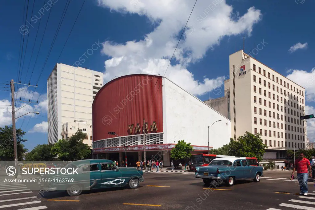 Cuba, Havana, Vedado, Cine Yarra, famous cinema