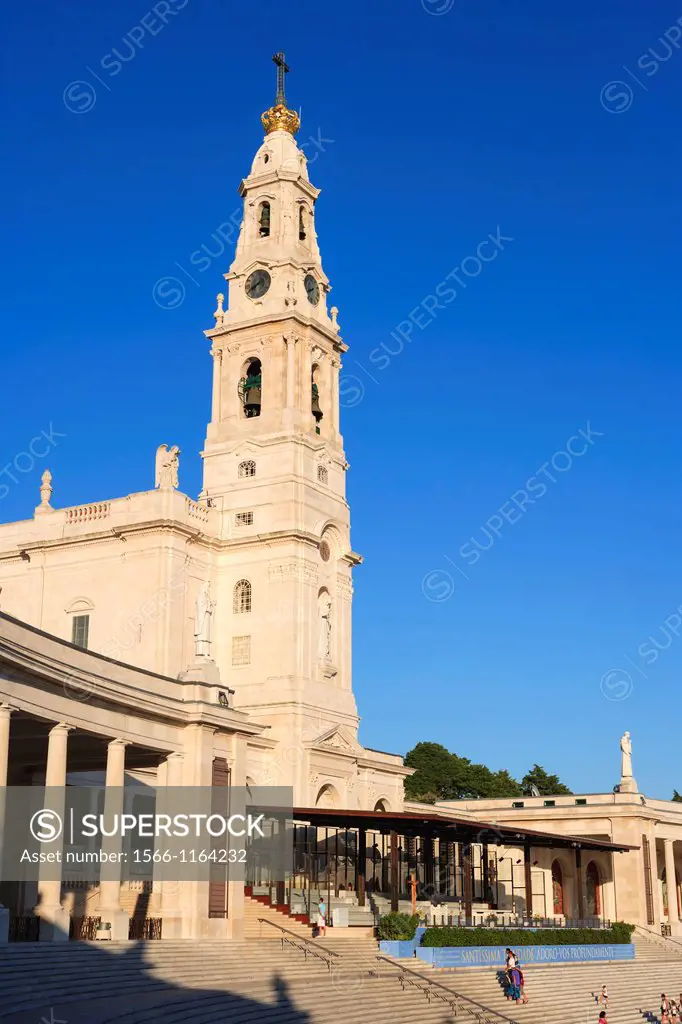 The Basilica of Our Lady of the Rosary, Santuario de Fatima, Fatima Shrine, Sanctuary of Our Lady of Fatima, Fatima, Ourem, Santarem, Portugal.